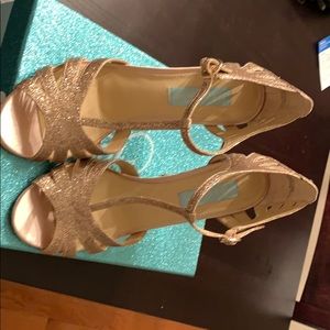 Betsey Johnson T Strap Heels